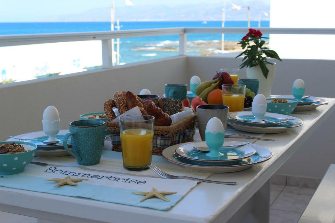Amazing Beachfront Apartment In Hersonissos Εξωτερικό φωτογραφία