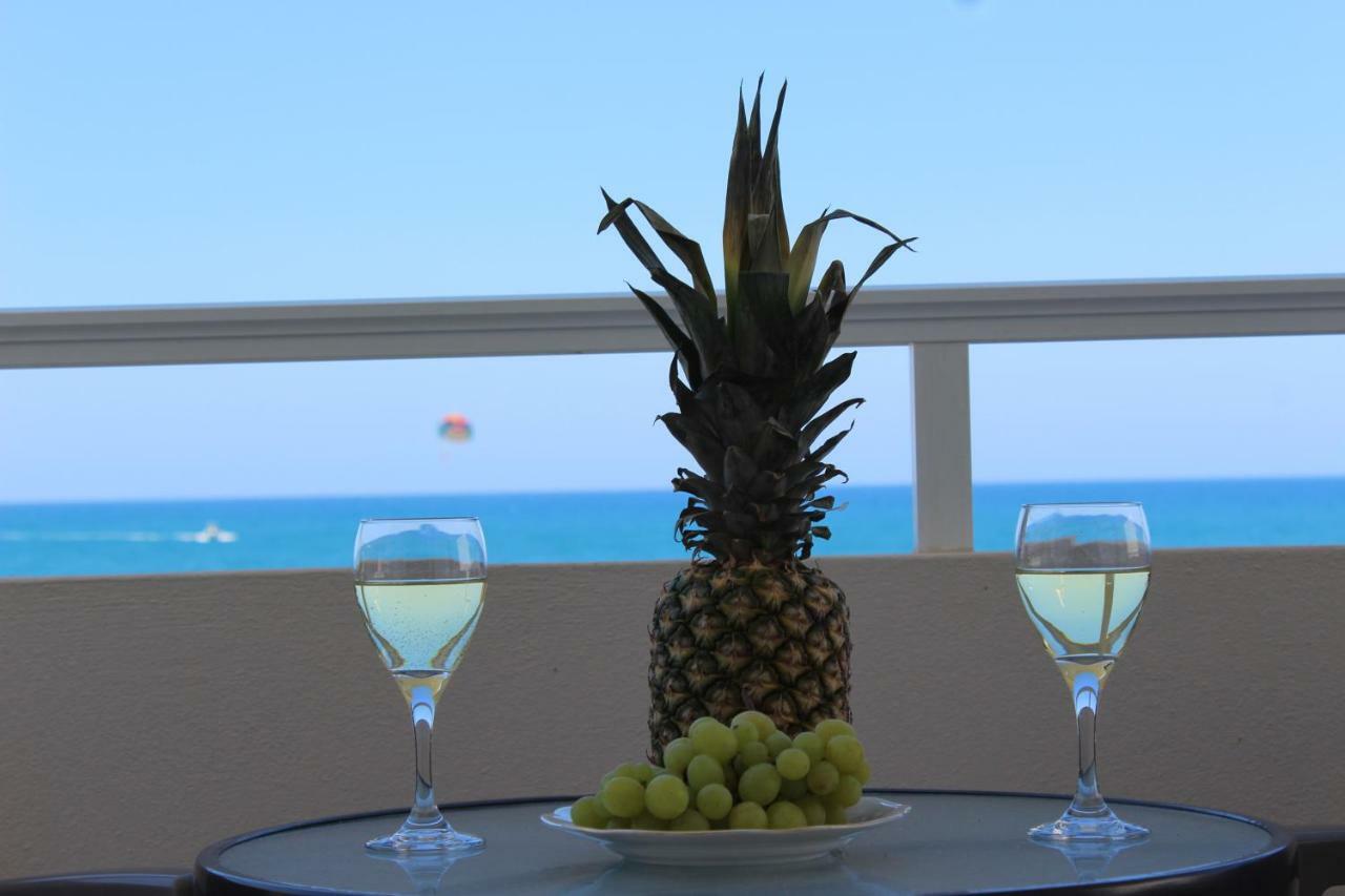 Amazing Beachfront Apartment In Hersonissos Εξωτερικό φωτογραφία